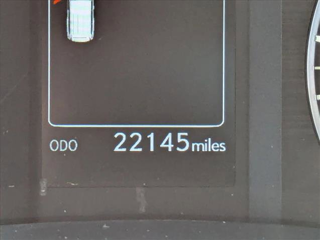 Used 2023 Lexus GX 460 Premium image 11