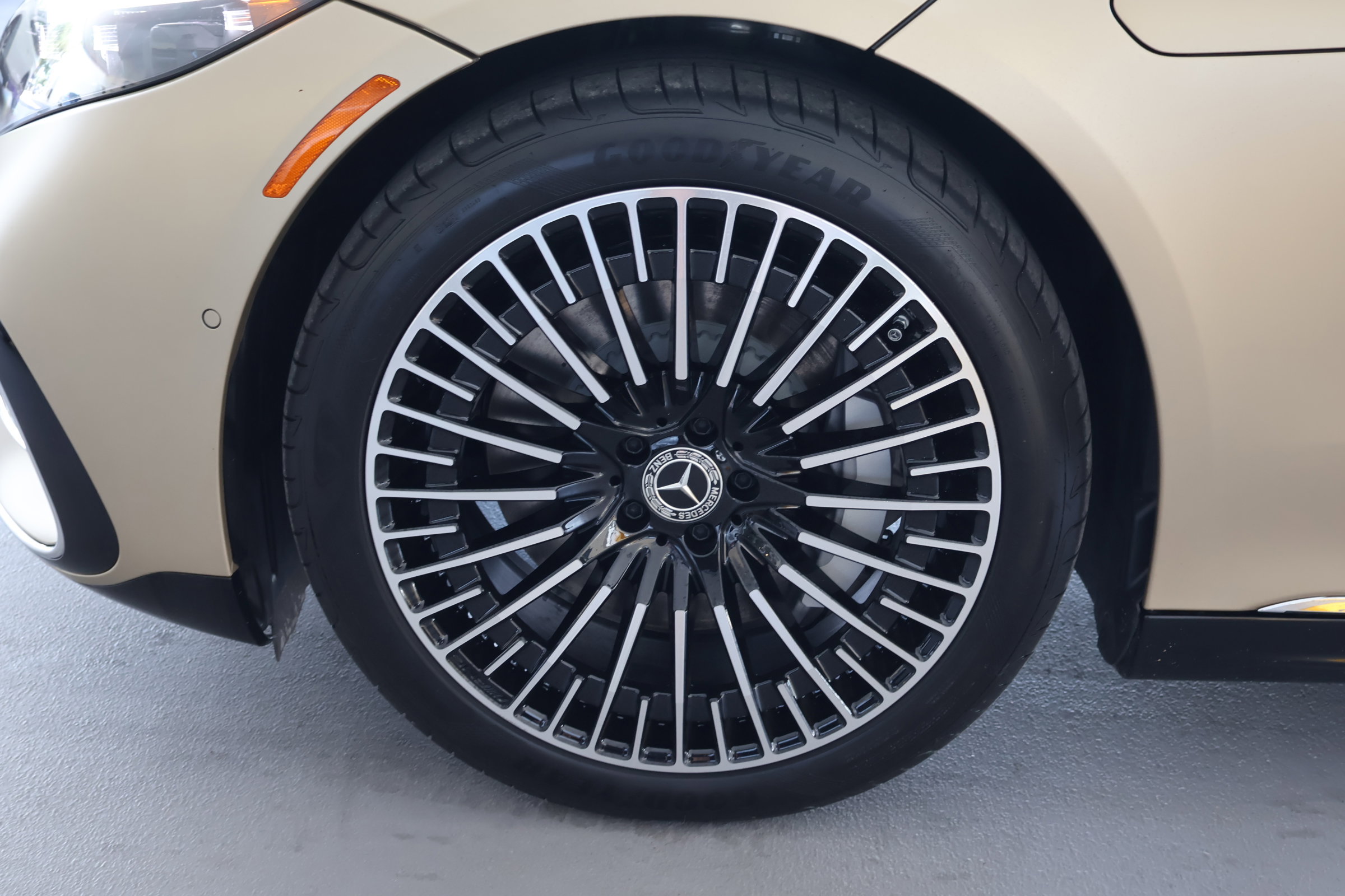 New 2025 Mercedes-Benz EQS 450+ Sedan image 12