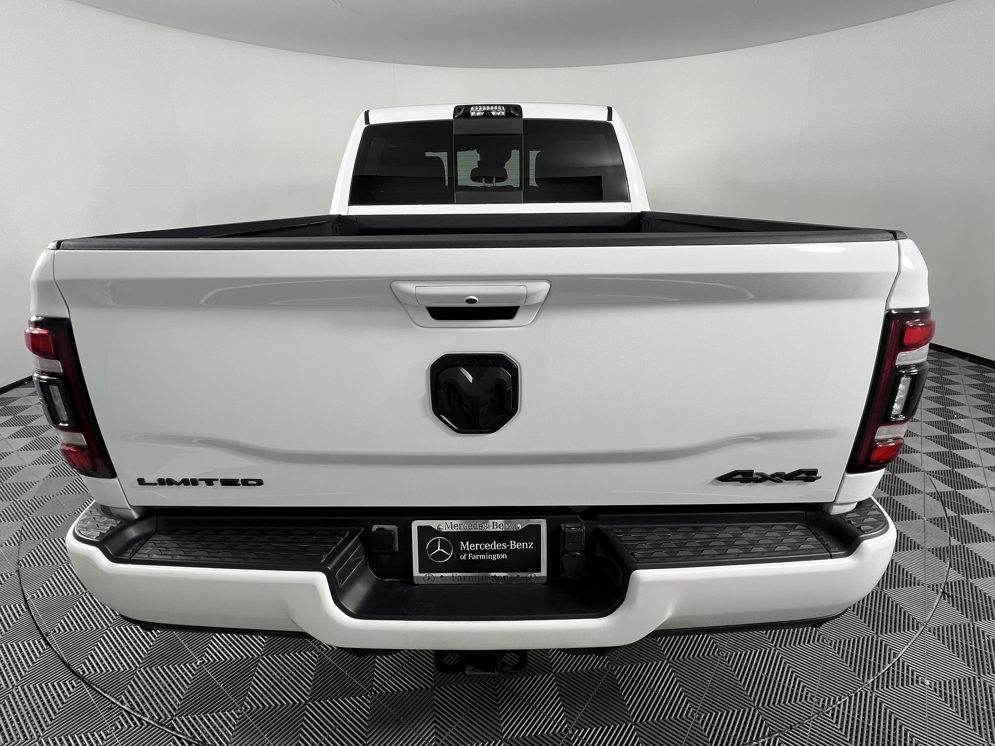 Used 2023 RAM 3500 Limited AWD/4WD image 11