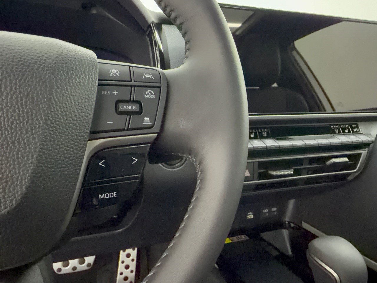 Used 2026 Toyota Camry XSE w/ Premium Package FWD image 19
