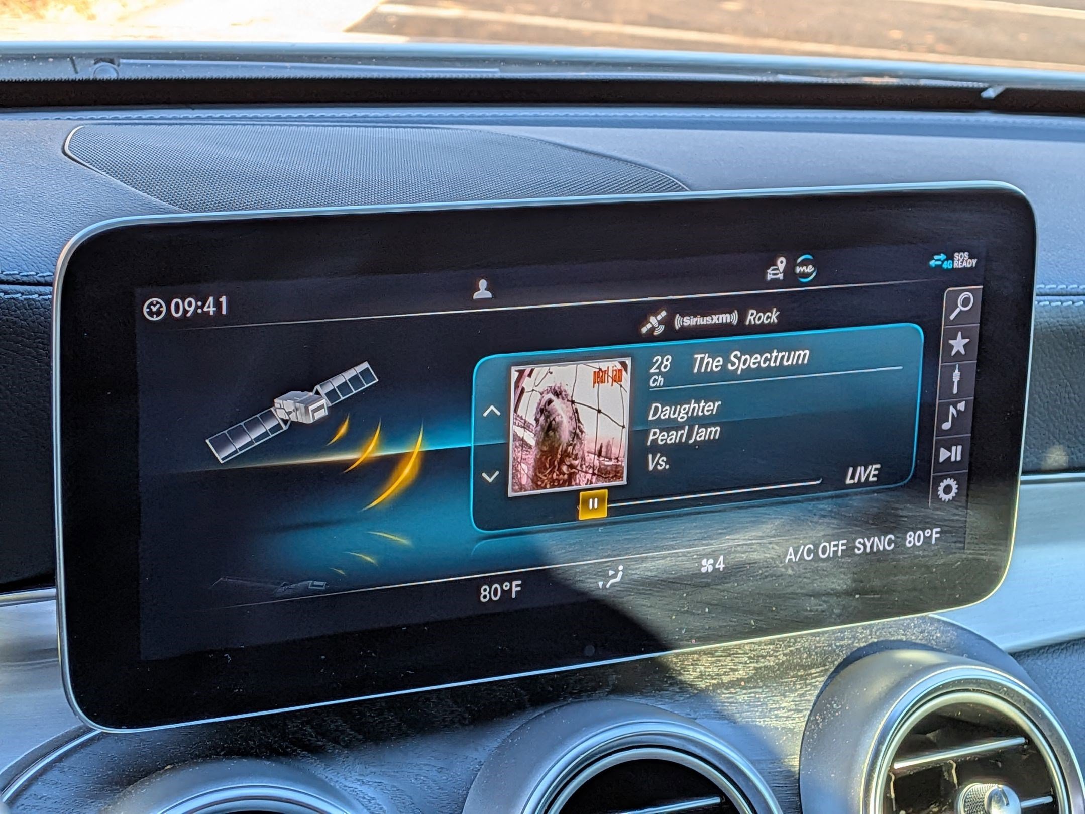 Used 2023 Mercedes-Benz C 300 C 300 image 19