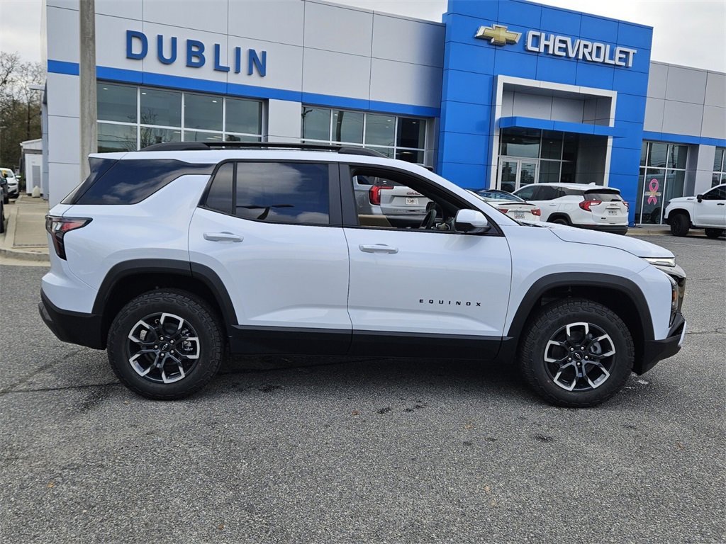 New 2026 Chevrolet Equinox ACTIV w/ Safety and Technology Package image 14