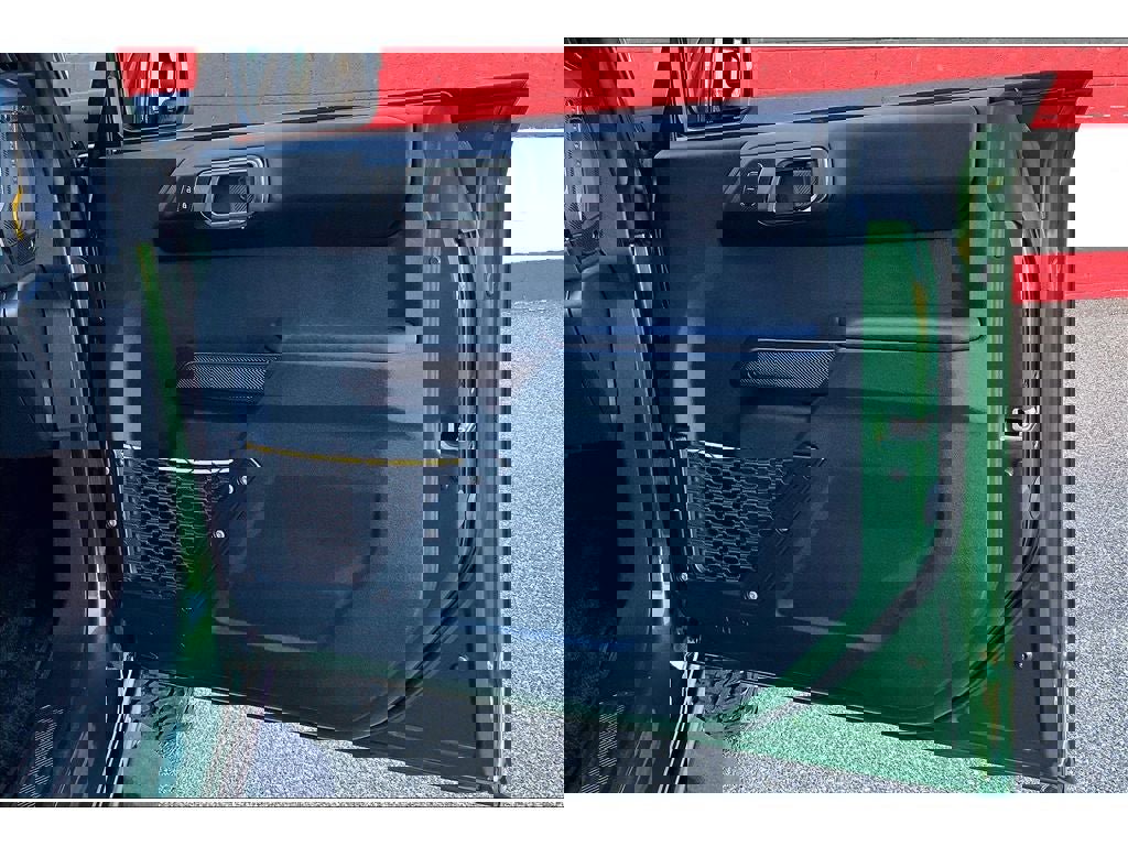 Used 2024 Ford Bronco Badlands image 20