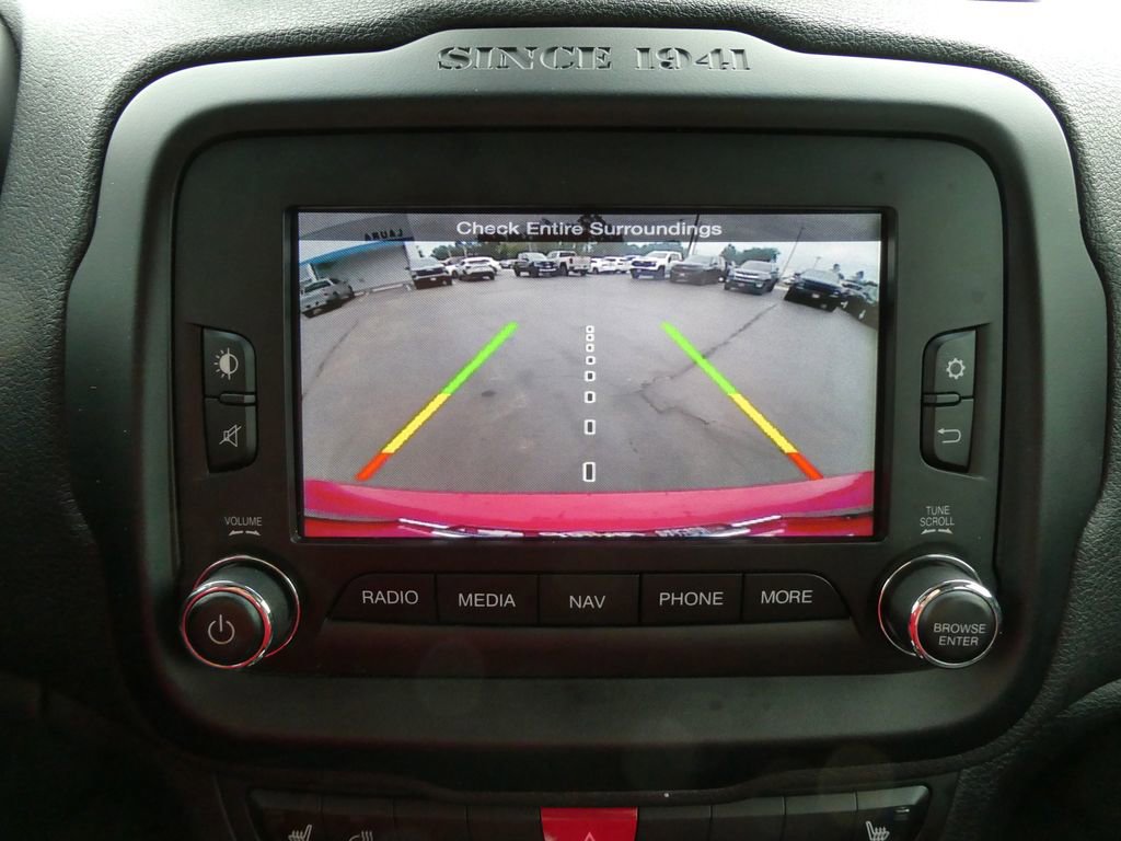 Used 2016 Jeep Renegade Limited AWD/4WD image 30