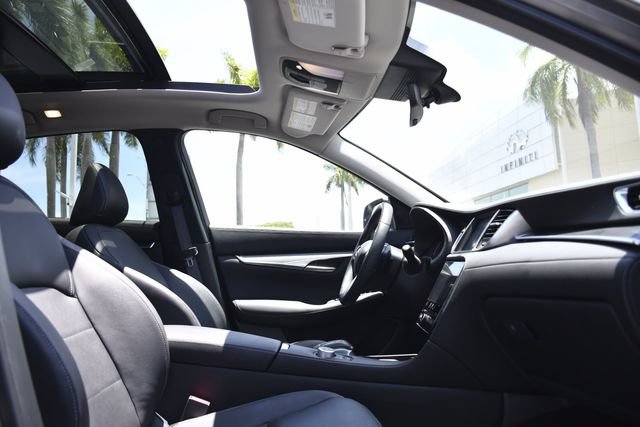 Used 2025 INFINITI QX50 Luxe AWD/4WD image 27