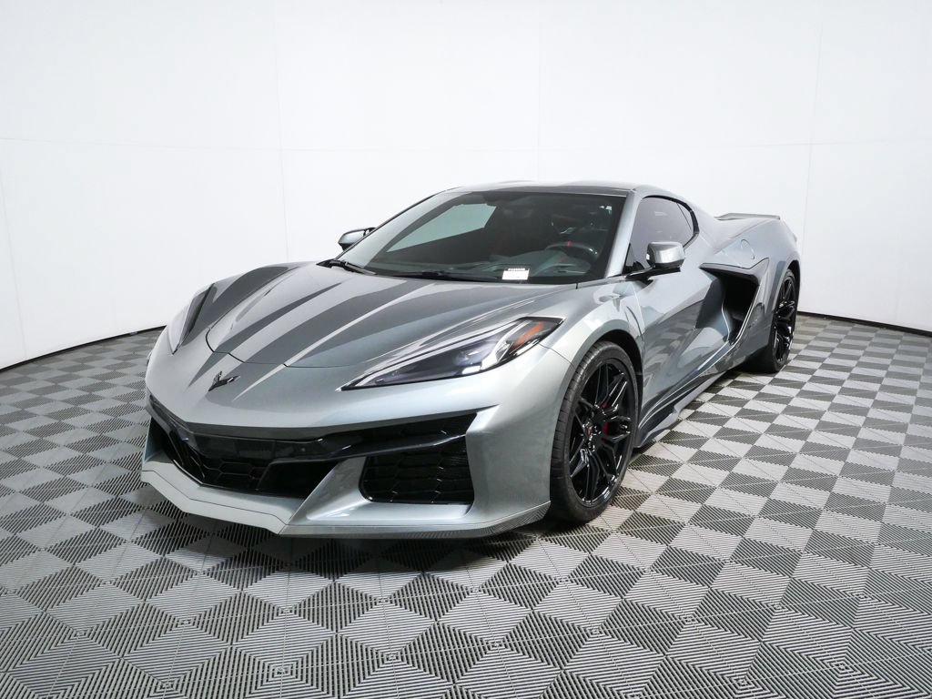 Used 2023 Chevrolet Corvette Z06 w/ Engine Appearance Package RWD image 1