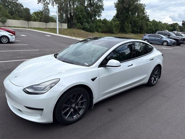 Used 2021 Tesla Model 3 Standard Range Plus RWD image 1