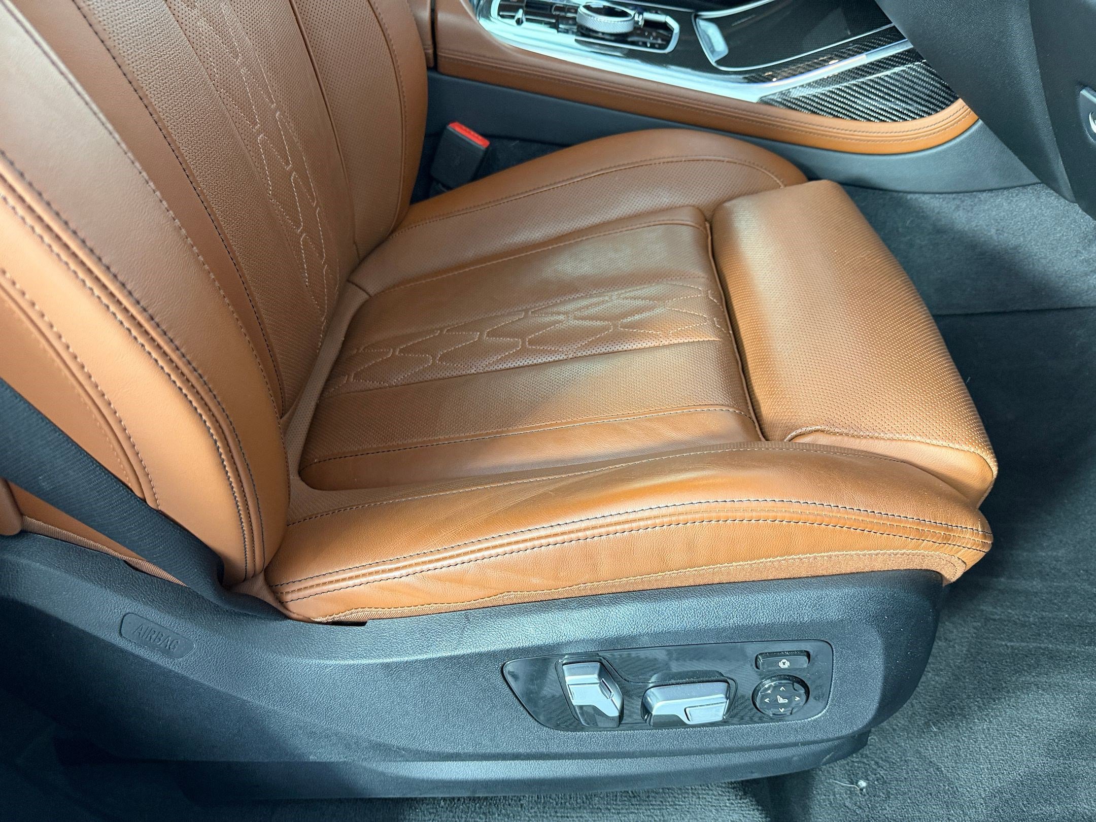 Certified 2024 BMW X7 M60i w/ Executive Package image 34