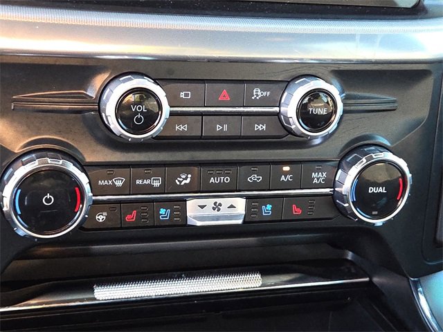 Certified 2025 Ford F150 Lariat w/ Equipment Group 501A Mid image 23