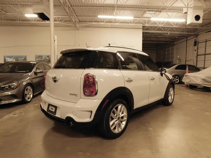 Used 2012 MINI Cooper Countryman S image 2