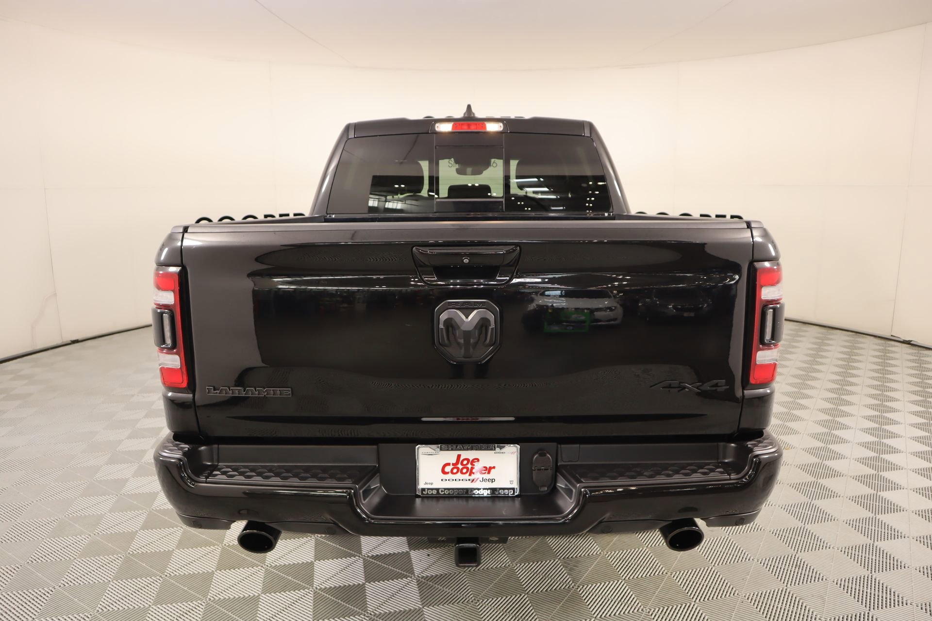 Used 2023 RAM 1500 Laramie image 23