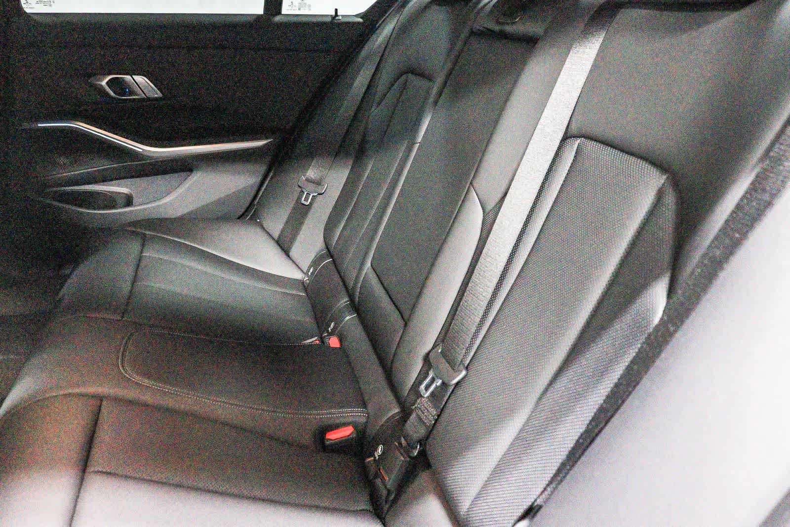 Used 2022 BMW 330e RWD image 19