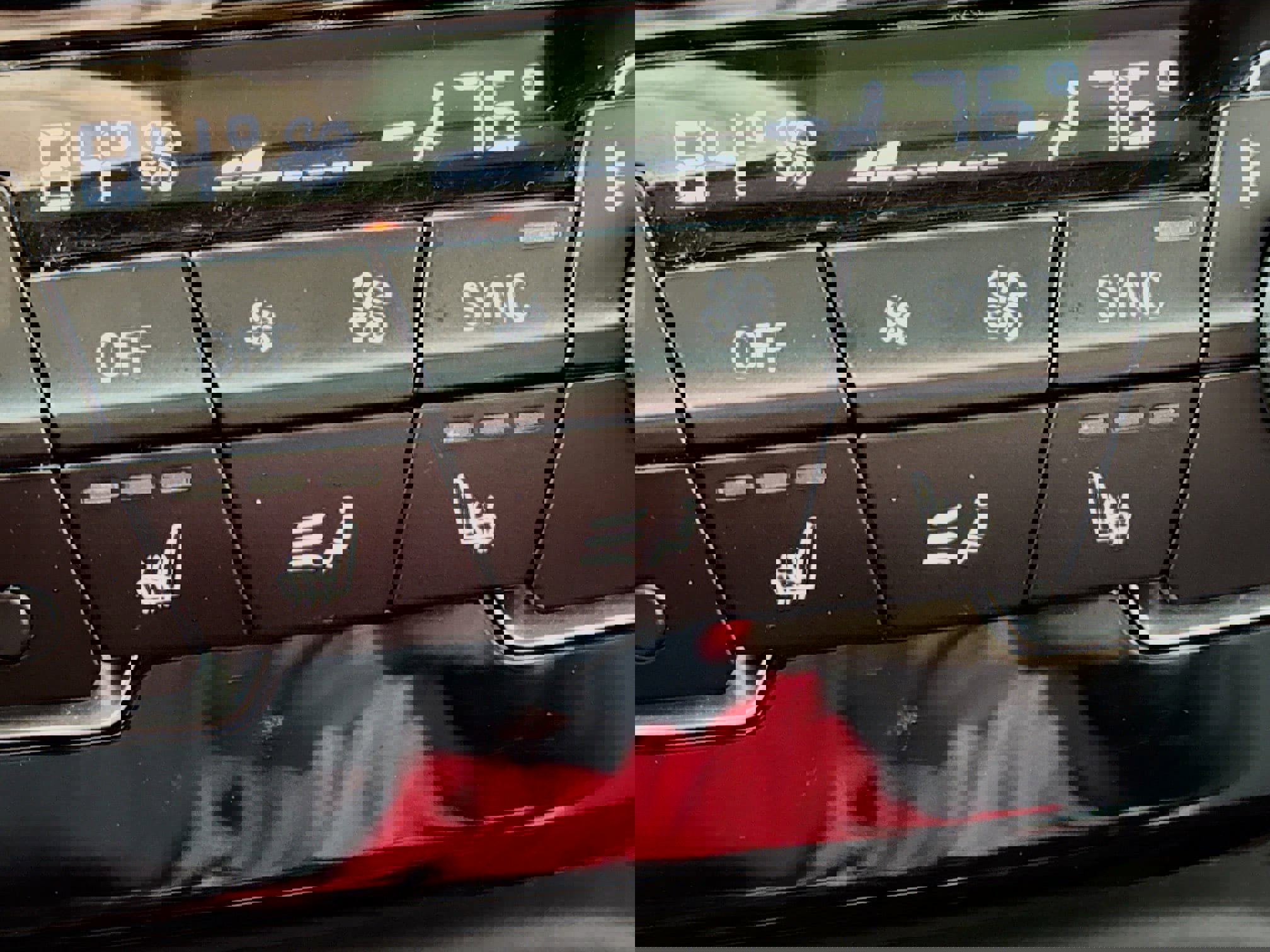 Used 2022 BMW X1 xDrive28i w/ Convenience Package image 4