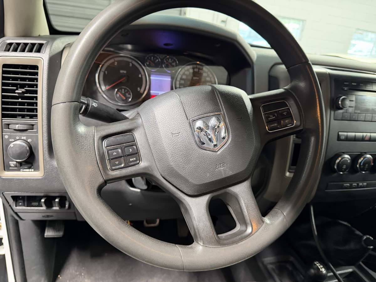 Used 2012 RAM 3500 ST w/ Chrome Appearance Group AWD/4WD image 17