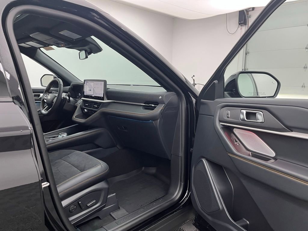 New 2026 Ford Explorer Tremor w/ Tremor Ultimate Package image 27