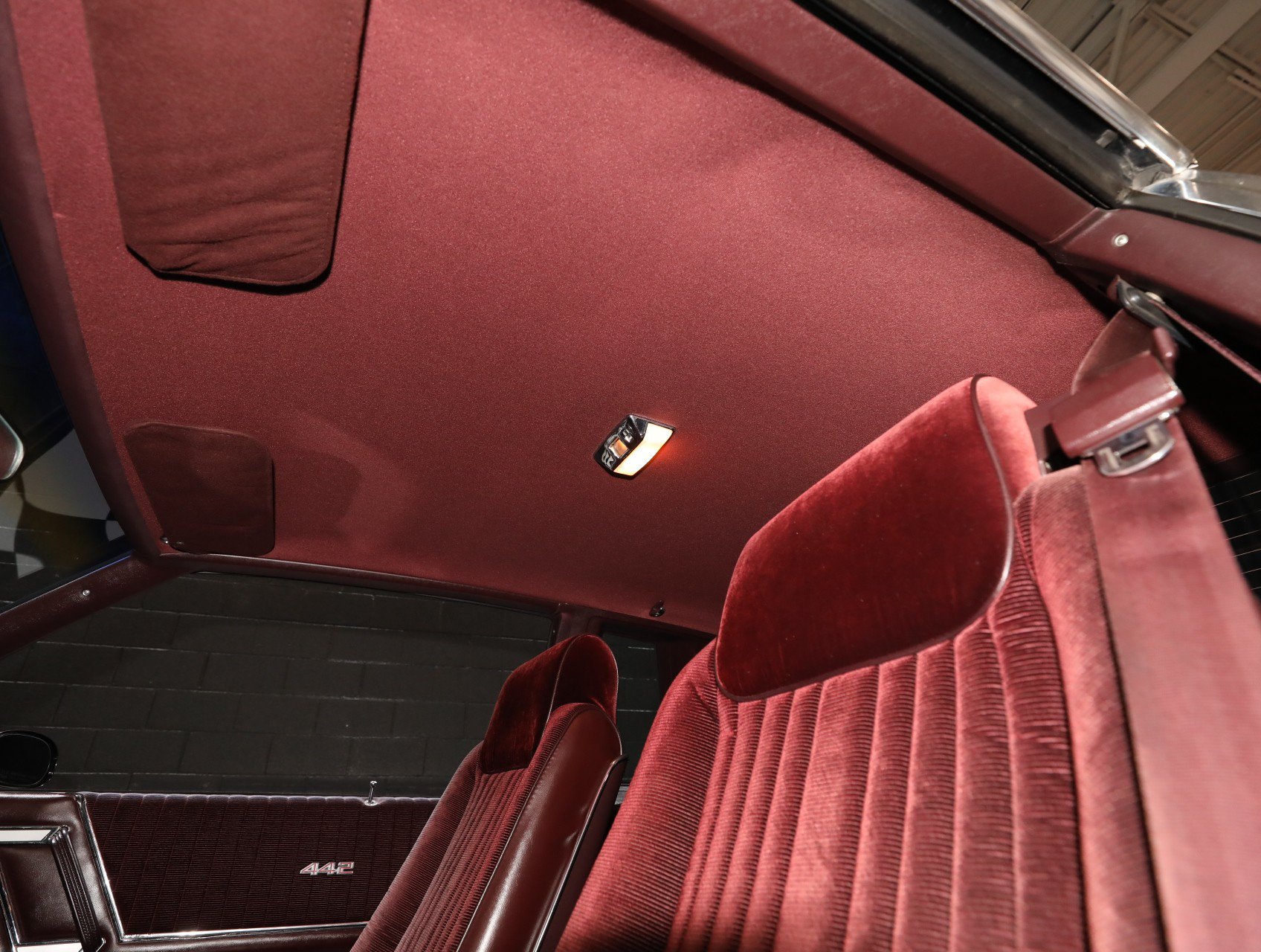 Used 1987 Oldsmobile Cutlass Supreme Salon RWD image 50