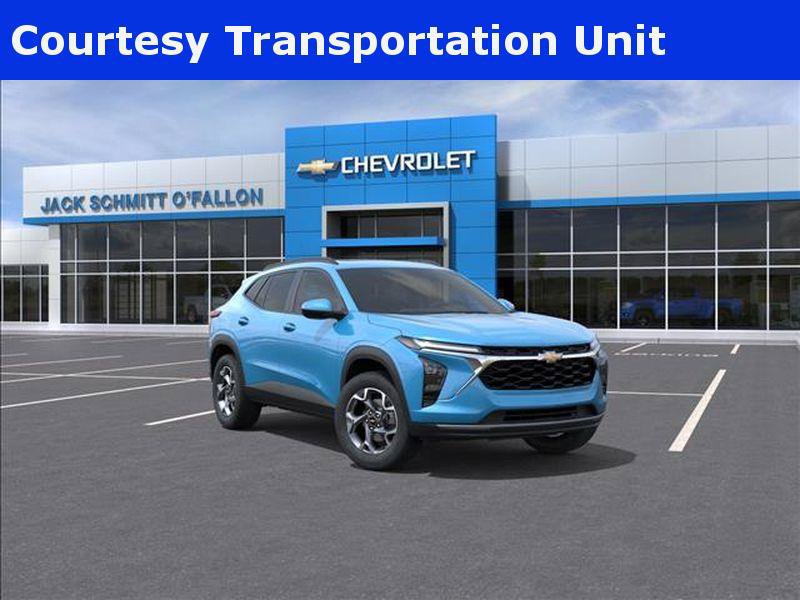 New 2026 Chevrolet Trax LT w/ Sunroof Package