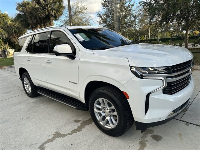 Used 2022 Chevrolet Tahoe LT w/ Luxury Package image 12