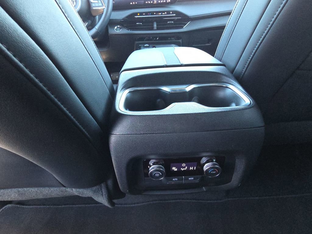 Used 2025 Buick Enclave Sport Touring image 30