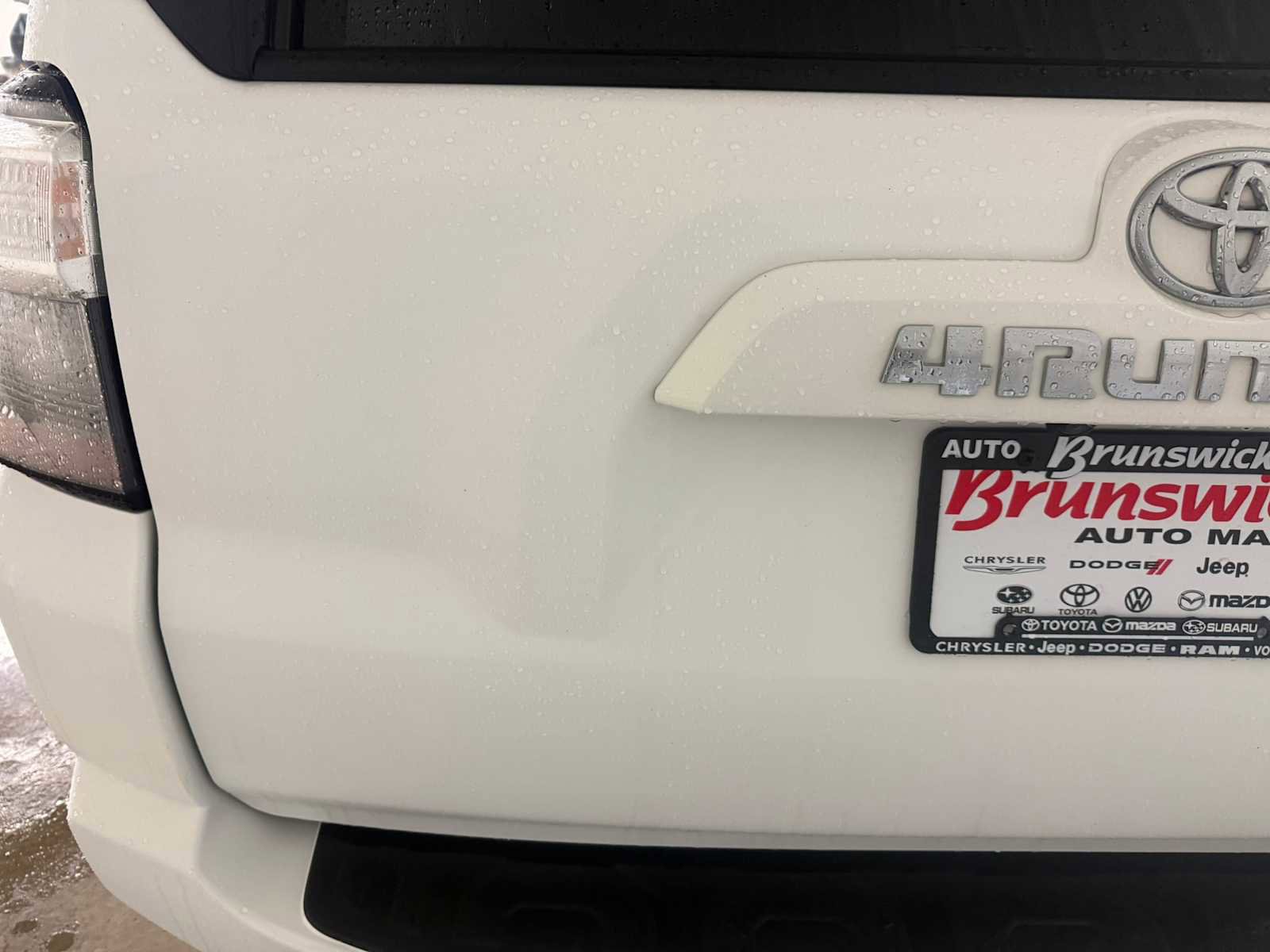 Certified 2023 Toyota 4Runner SR5 Premium w/ Moonroof Package AWD/4WD image 17
