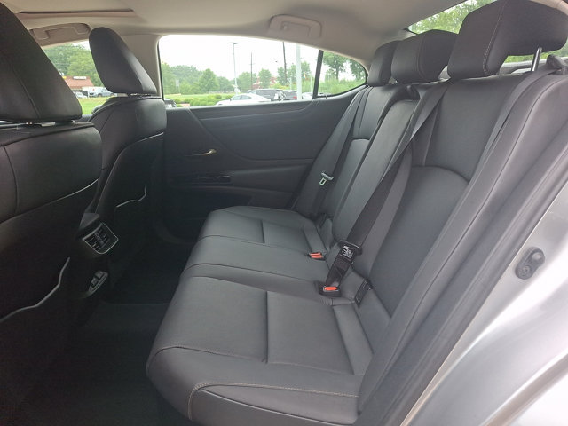 Certified 2023 Lexus ES 300h w/ Premium Package FWD image 10