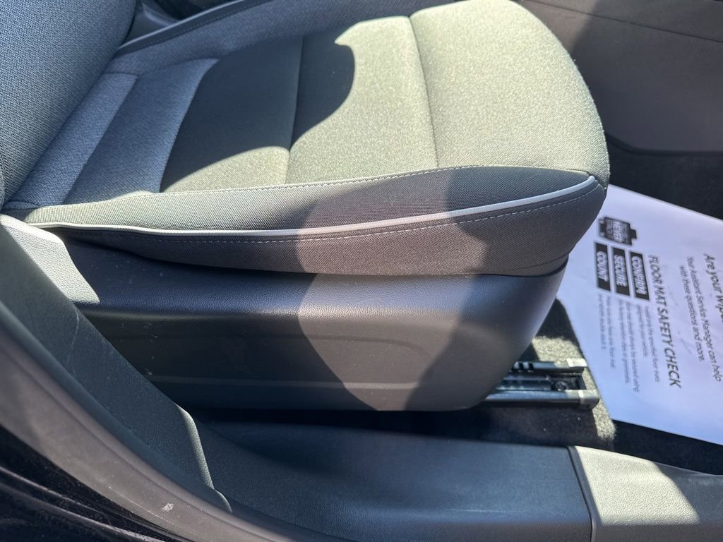 Used 2025 Chevrolet TrailBlazer LT image 26