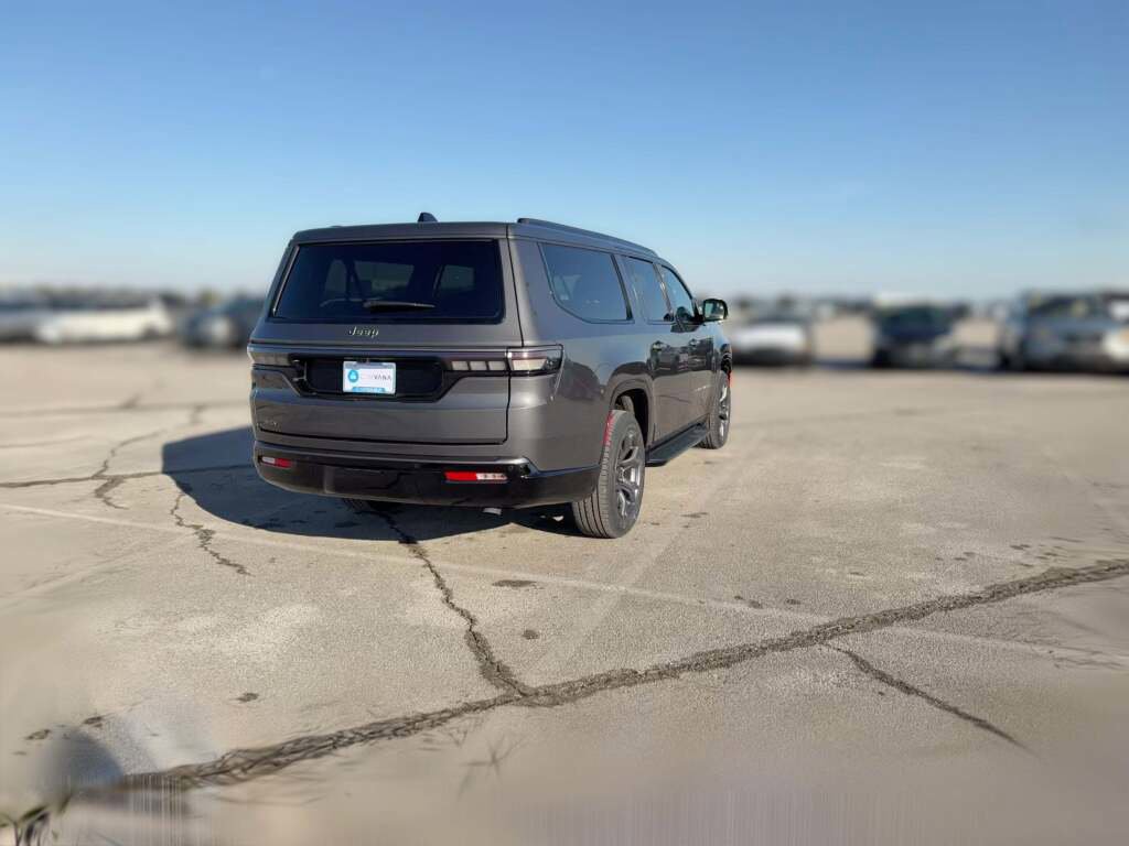 New 2026 Jeep Grand Wagoneer L Limited image 11