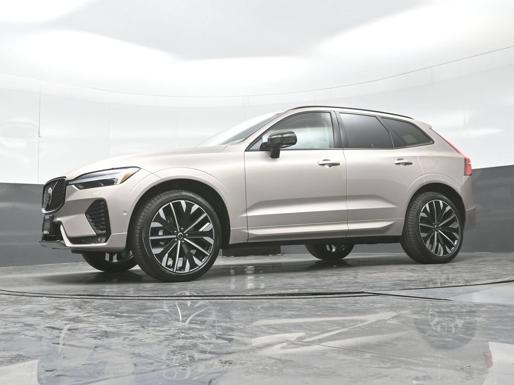 New 2026 Volvo XC60 B5 Ultra w/ Protection Package Premier AWD/4WD image 24
