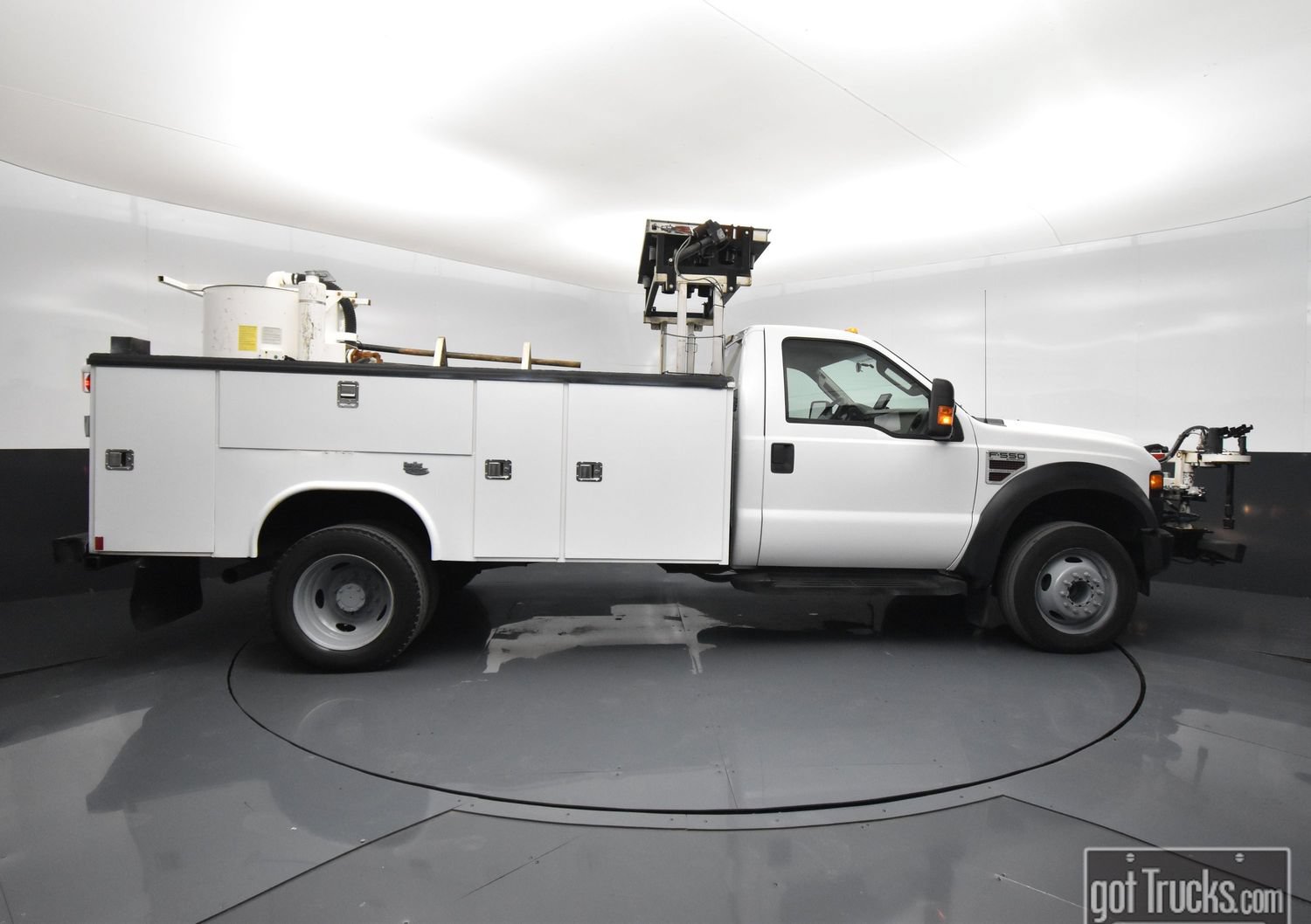 Used 2009 Ford F550 Luxury RWD image 45