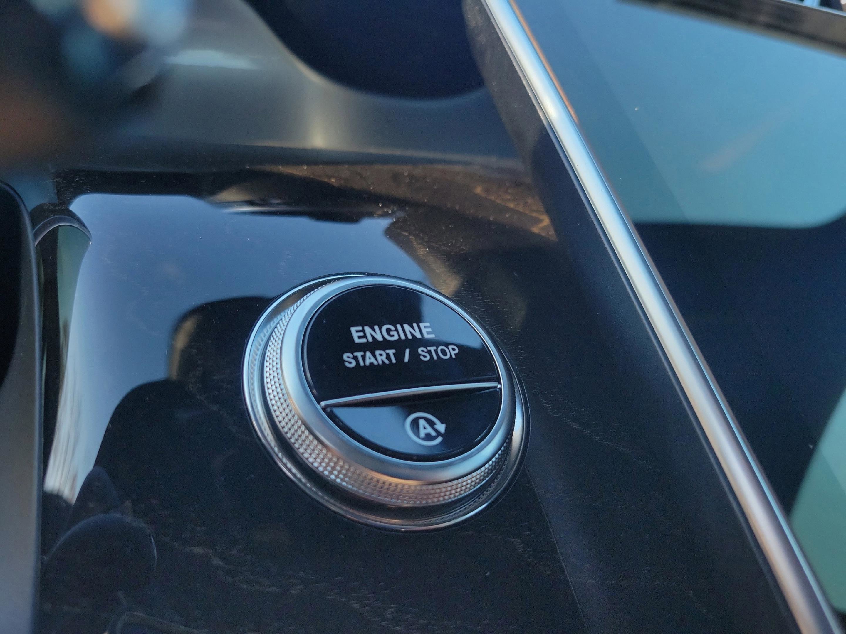 Certified 2026 Mercedes-Benz GLC 300 image 32