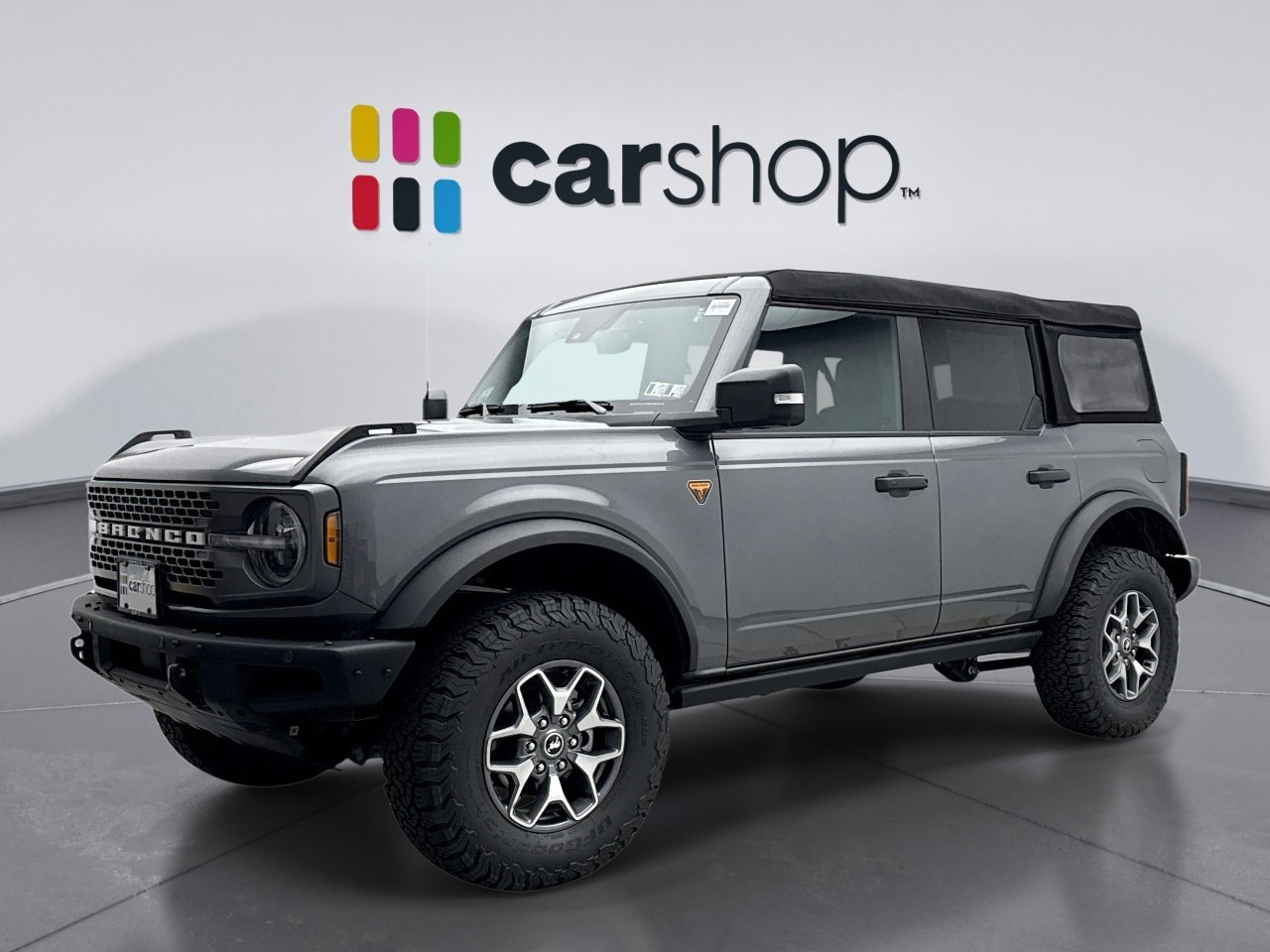 Used 2024 Ford Bronco Badlands image 1