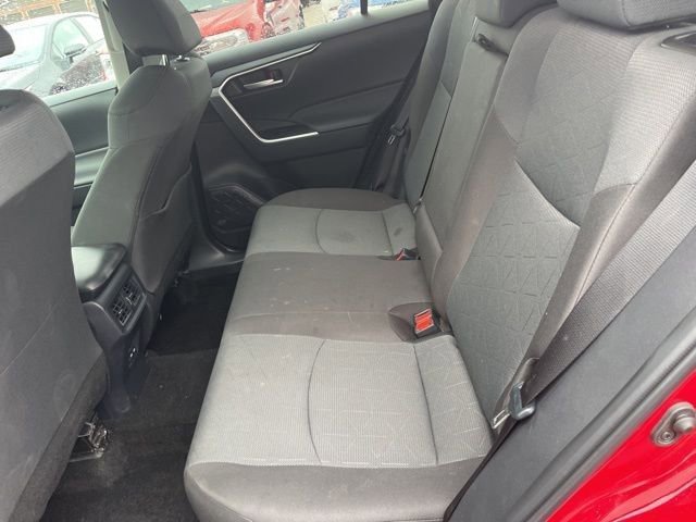 Used 2025 Toyota RAV4 XLE image 10