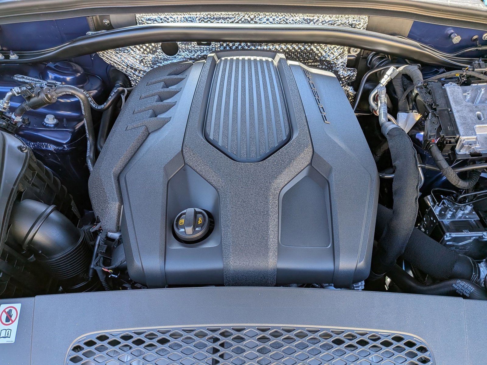 New 2026 Porsche Macan image 28