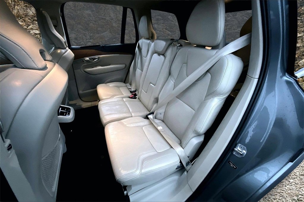 Used 2019 Volvo XC90 T6 Inscription w/ Protection Package image 23