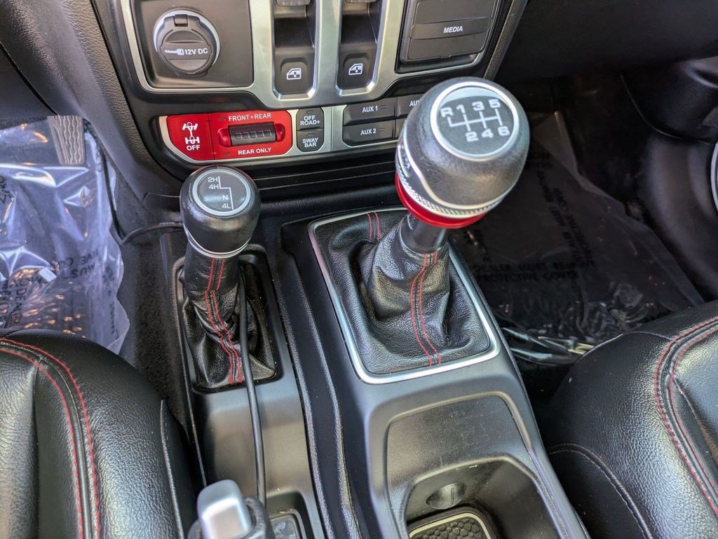 Used 2021 Jeep Wrangler Rubicon AWD/4WD image 26