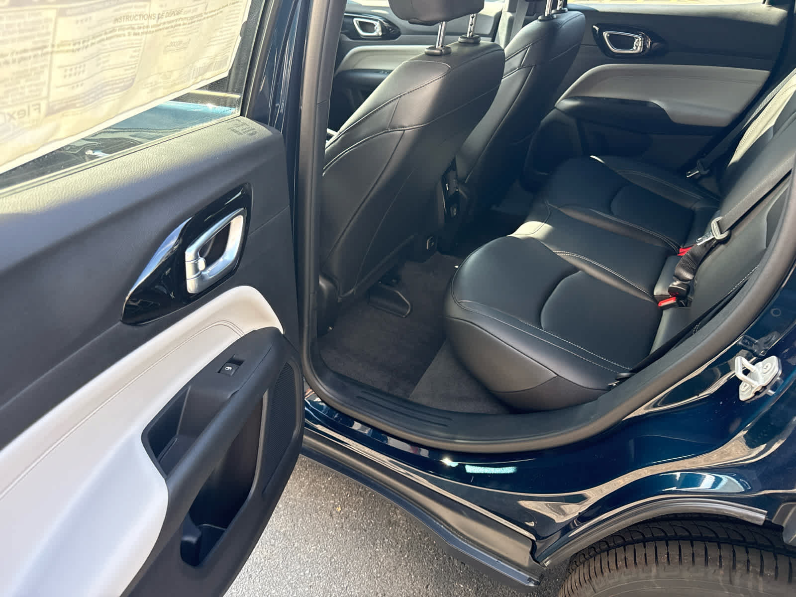 New 2026 Jeep Compass Limited AWD/4WD image 20