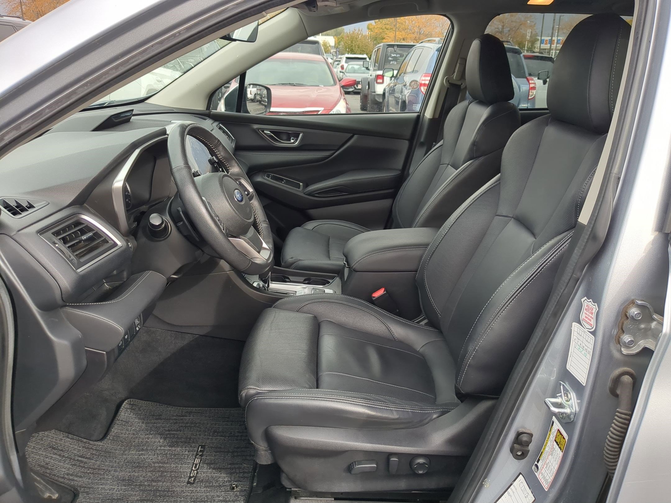 Used 2023 Subaru Ascent Limited w/ Technology Package image 28