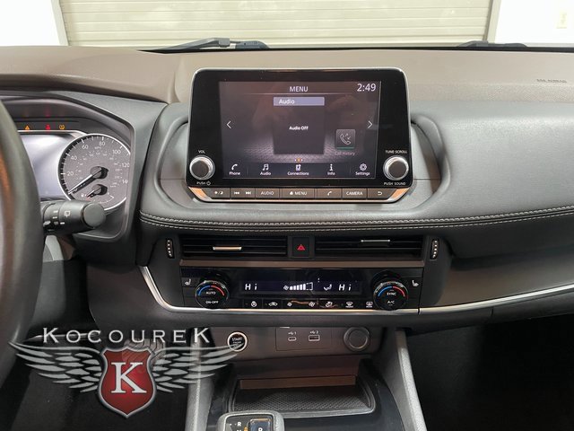 Used 2021 Nissan Rogue S image 16