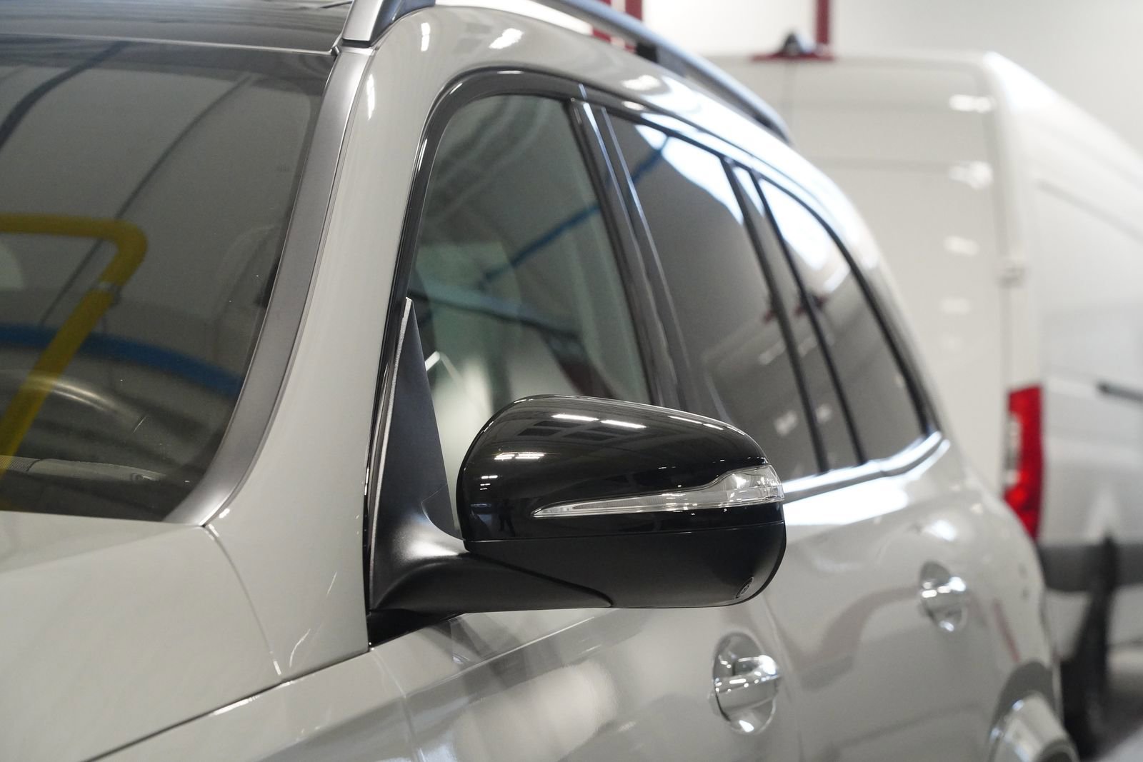 Certified 2024 Mercedes-Benz GLS 580 4MATIC image 9