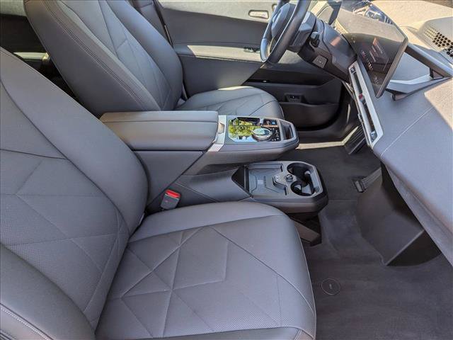 Certified 2024 BMW iX xDrive50 w/ Sport Package AWD/4WD image 23