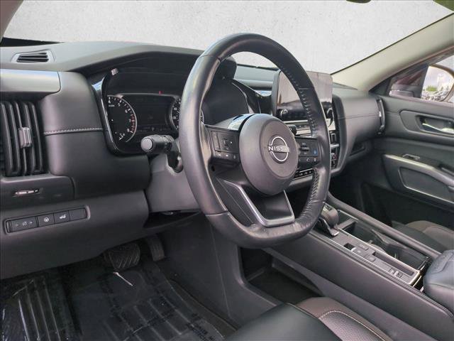 Used 2022 Nissan Pathfinder SL image 10