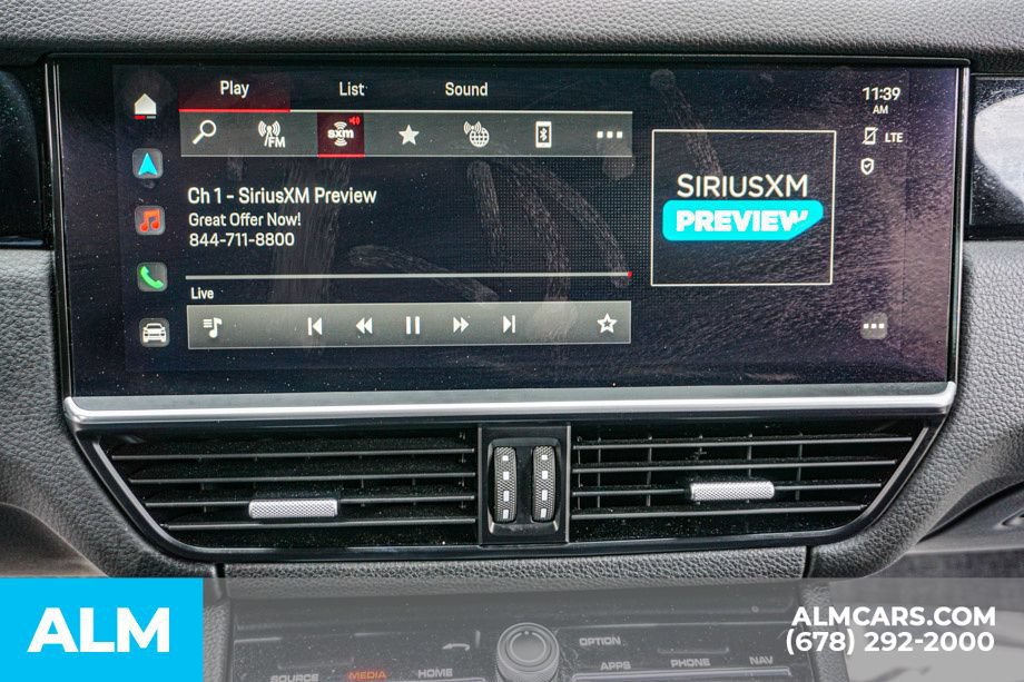 Used 2023 Porsche Cayenne AWD/4WD image 38