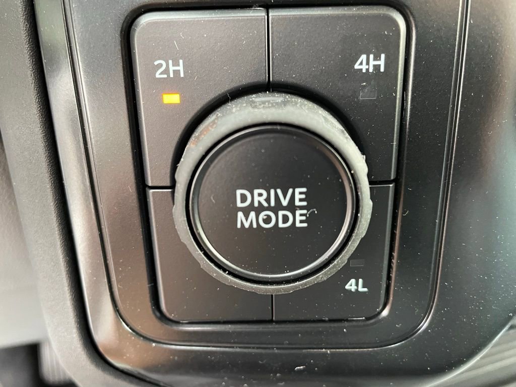 New 2025 Ford F350 XL w/ XL Chrome Package image 11