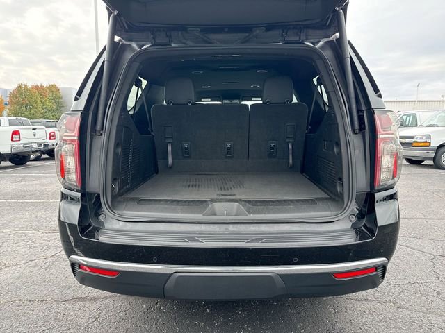 Used 2023 Chevrolet Suburban LT RWD image 25