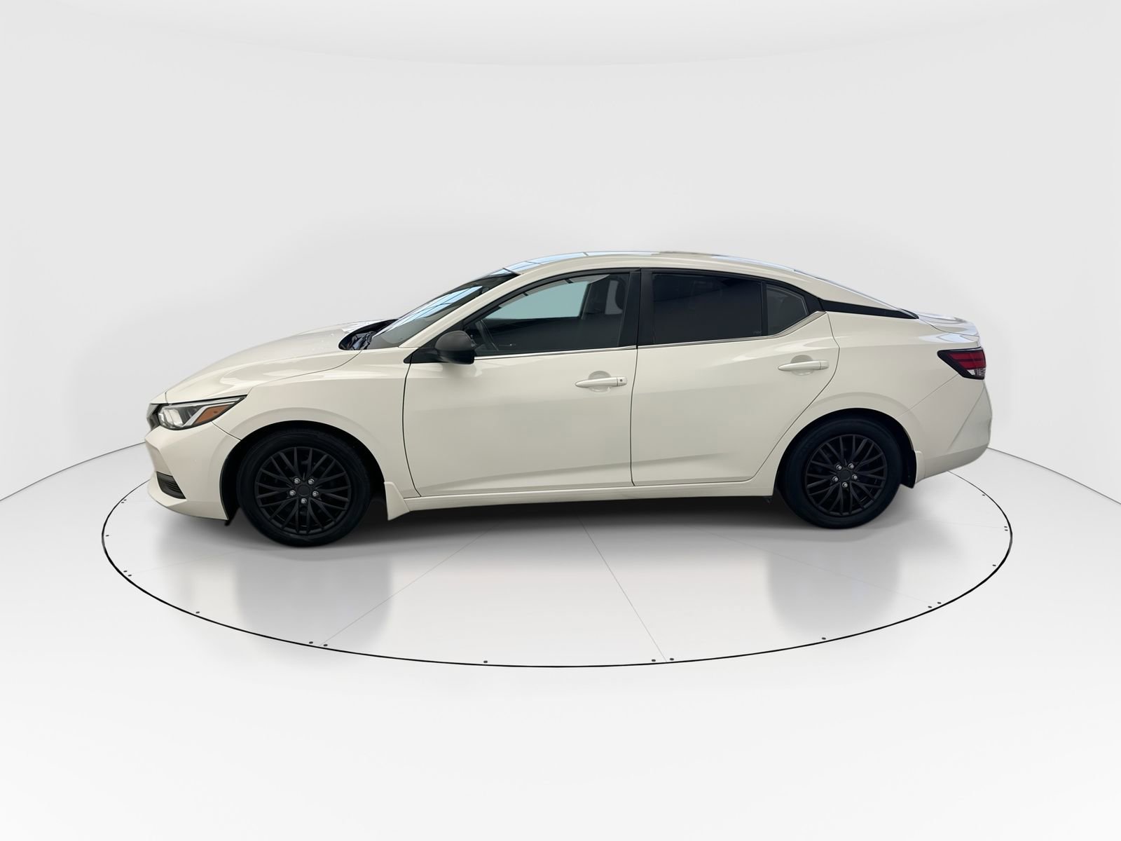 Used 2022 Nissan Sentra S image 5