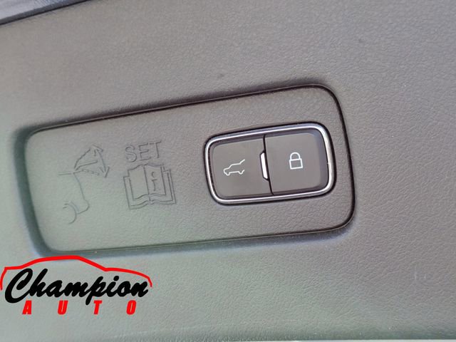 Used 2020 Lincoln Aviator Reserve w/ Class IV Trailer Tow Package image 17