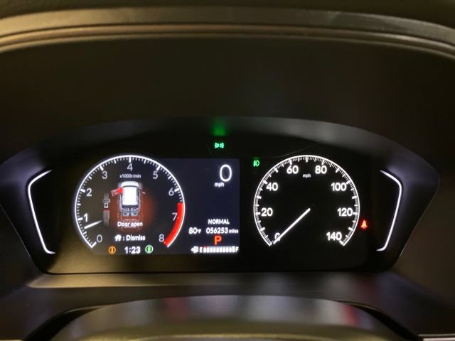 Used 2025 Honda Pilot TrailSport image 9