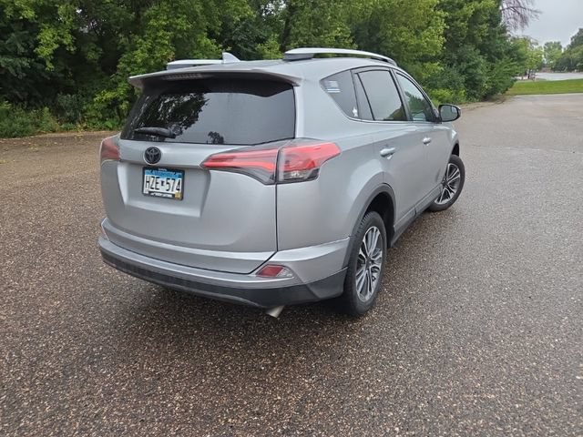 Used 2016 Toyota RAV4 LE AWD/4WD image 12