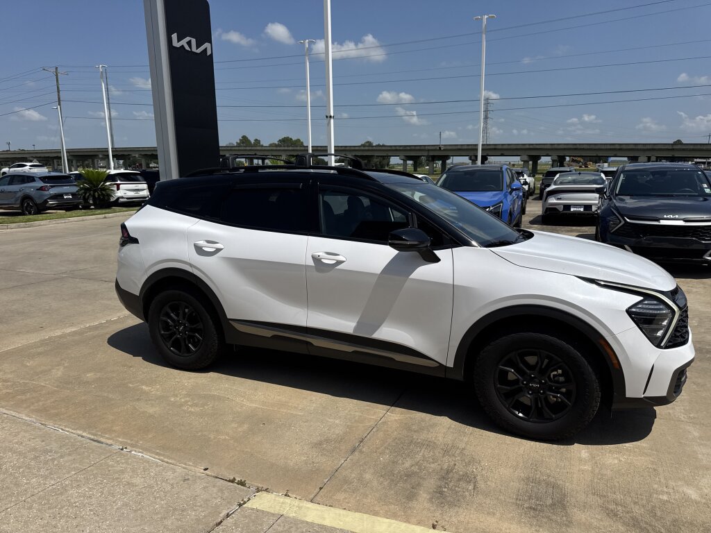 Certified 2024 Kia Sportage X-Pro AWD/4WD image 12