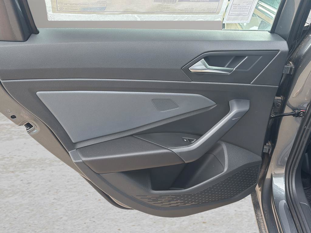 New 2026 Volkswagen Jetta SE FWD image 14
